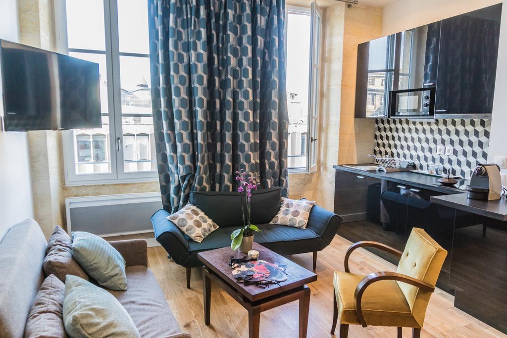 Traditions Apartment