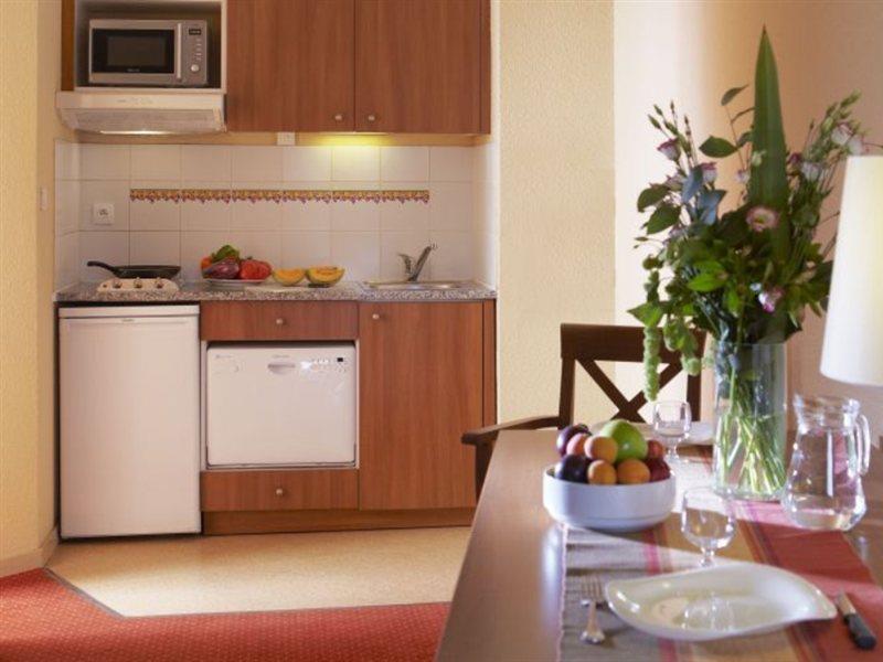 Citadines Centre Meriadeck Apartment Bordeaux