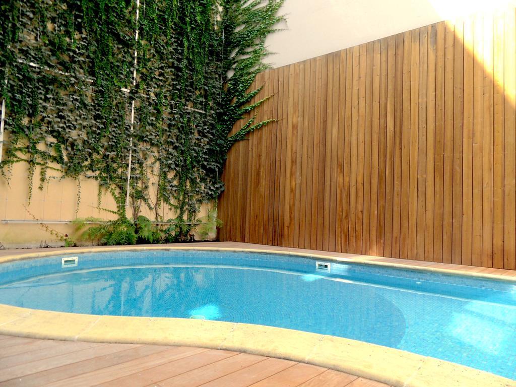 Luxe Hyper Centre Piscine Bed & Breakfast