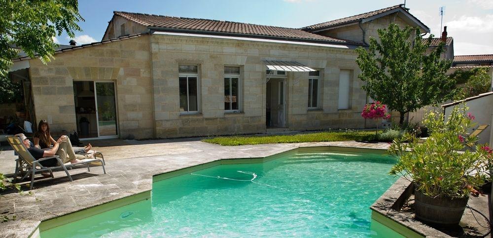 La Maison Cachee *