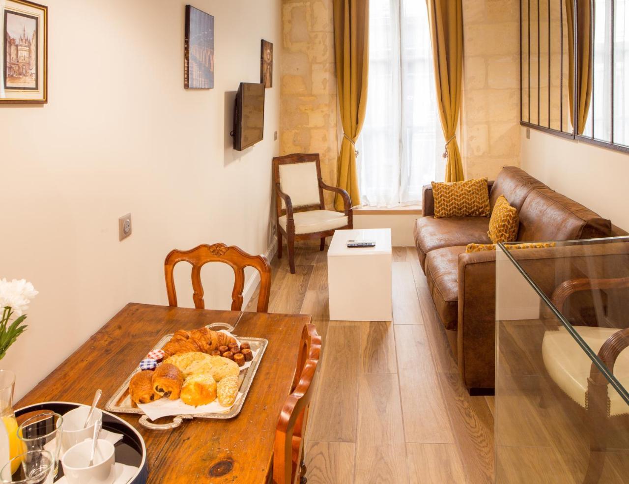 Appartement Duplex Climatisé En Hyper Centre De *